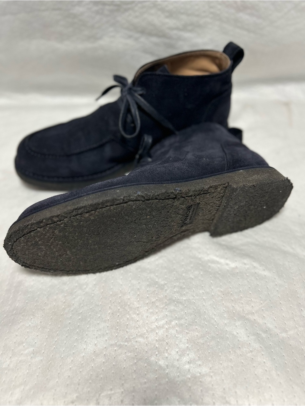 Men's Vince Navy Suede Chukka Boots - Picture 5 of 11